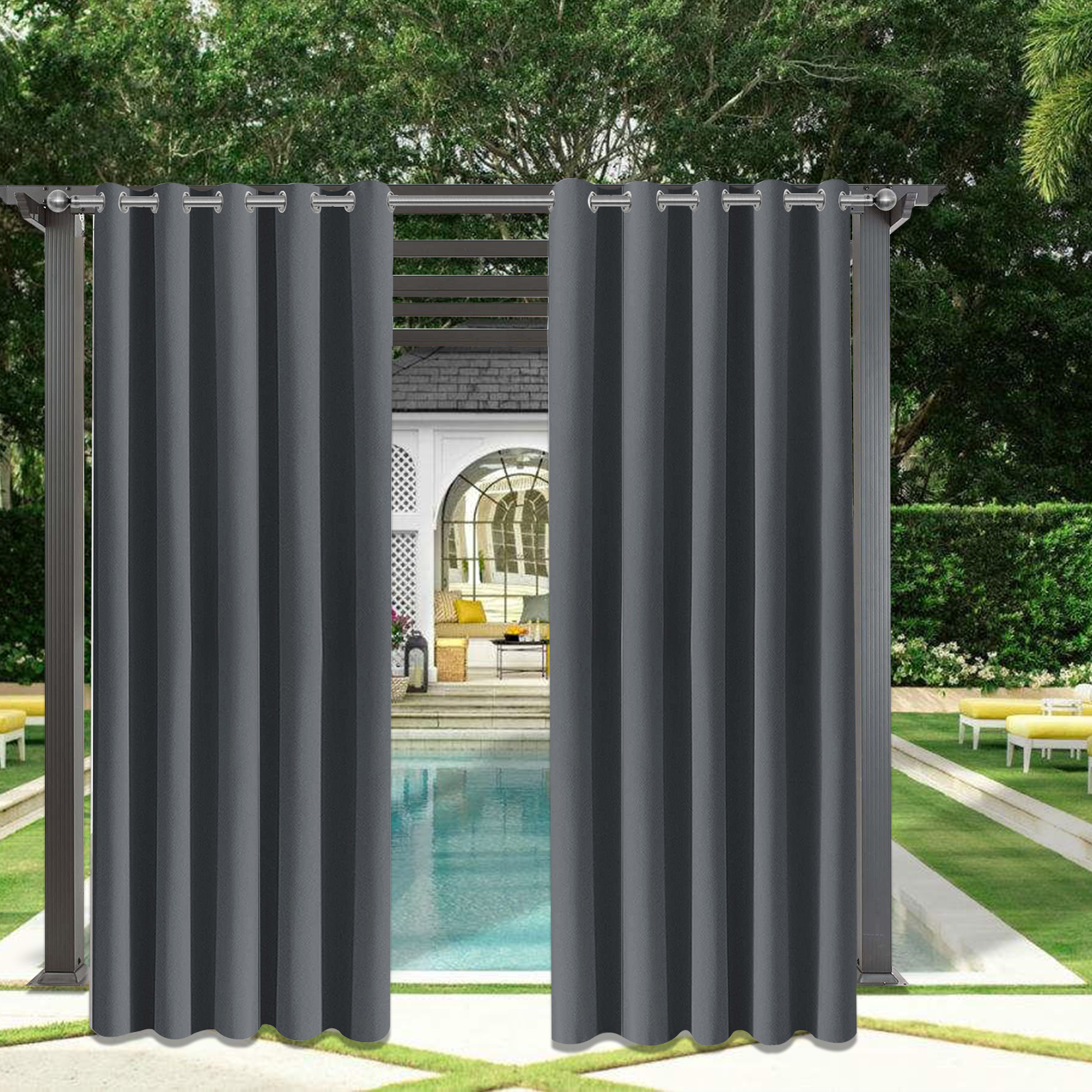 Rideaux gris foncé en usage terrasse